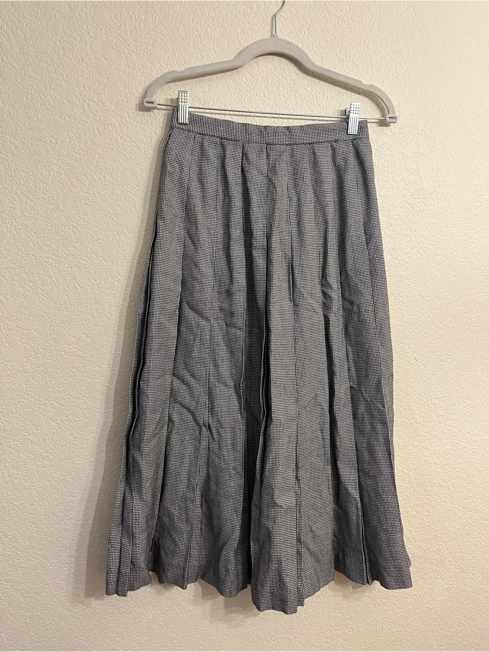 Vintage preppy 90s USA made Classic Black Houndstooth Maxi Skirt